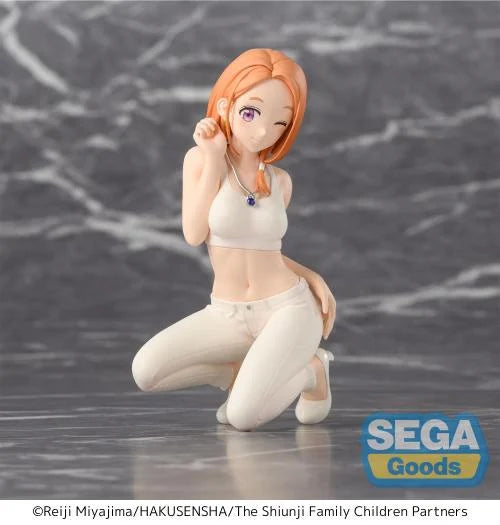 Figurines