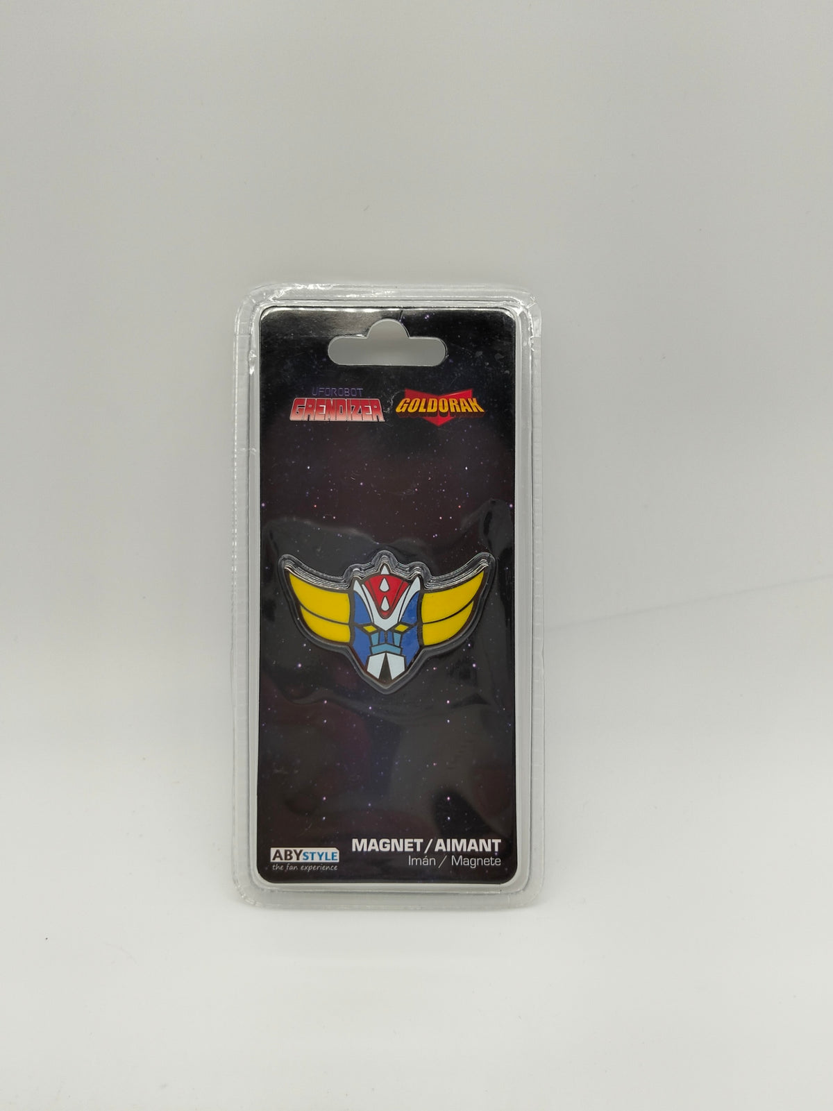 magnet en métal Tête de Goldorak de la marque ABYstyle